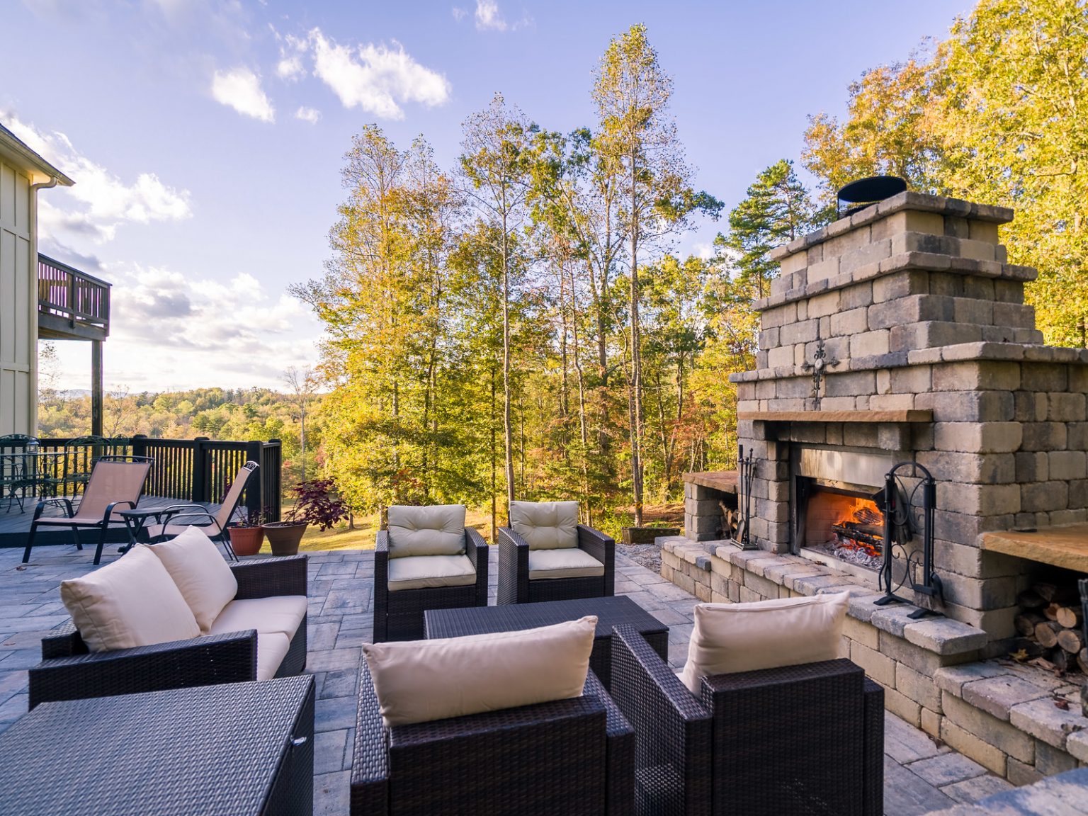 4 Reasons Your Outdoor Living Space Needs A Fireplace This Season